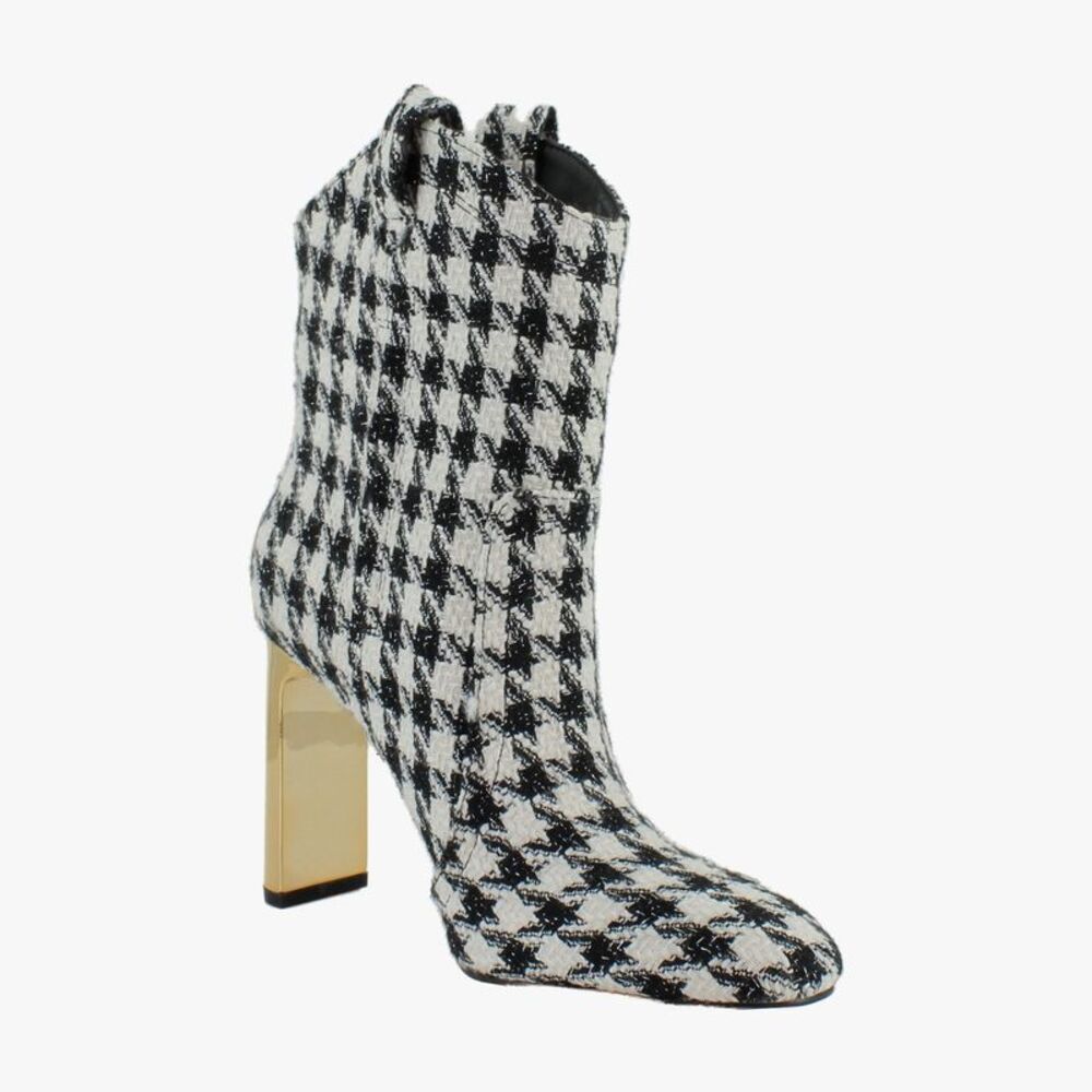 Jessica Simpson Xovira Black/White